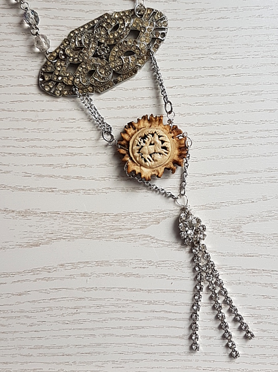 Außergewöhliche Ketten – One-of-a-kind Necklaces